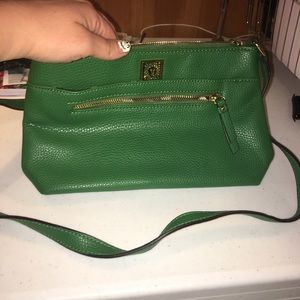 Green crossbody purse. Like new.